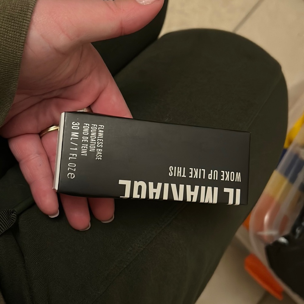 NWT Il Makiage Woke Up Like This Foundation 2 bottles #20